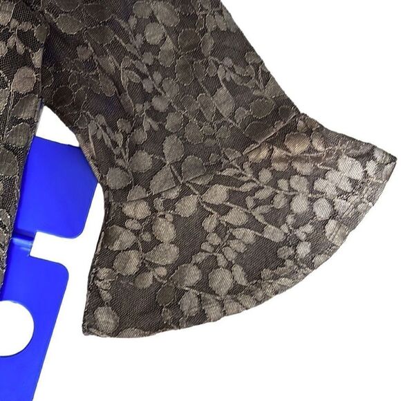 Adrianna Papell Women's Laced Mesh Leaf Pattern Metallic Gray Flouncy Sleeves XL - Picture 7 of 7